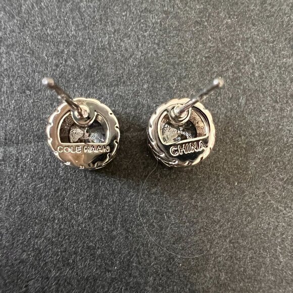 NOC Cole Haan Genuine CZ Basket Weave Bezel Set Stud Earrings Rhodium Pl… - Picture 4 of 6